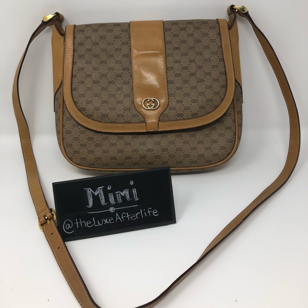 Authentic Vintage GG Supreme Gucci Bag.